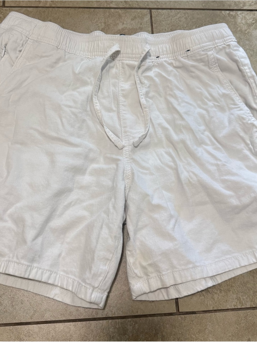 Hollister White Men's Drawstring Hybrid Short